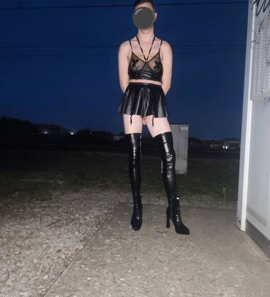 Chloe_sm69