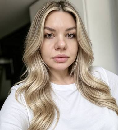Maria hot
