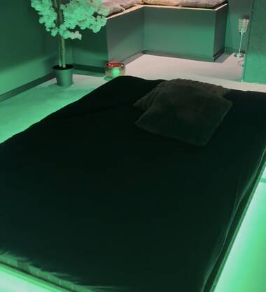 Shaka massage tongrinne