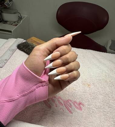 Shemale disponível now  Bruxelas