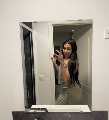 Jadhe / Votre meilleure escorte