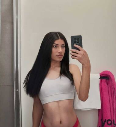 KENDALL XIMENA