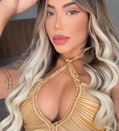 Carolina sexy gostosa