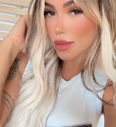 Carolina sexy gostosa