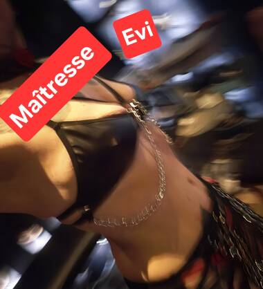 Maîtresse Evi