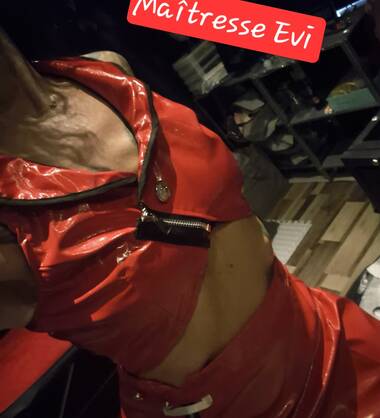 Maîtresse Evi
