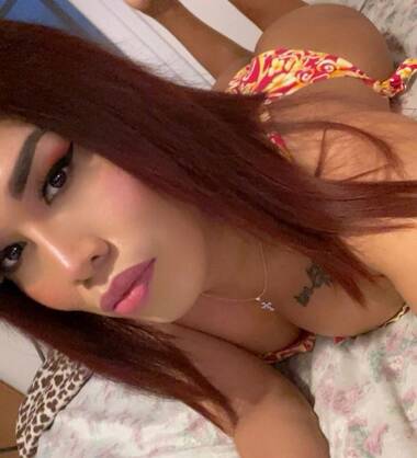 Stephanie Valenzuela