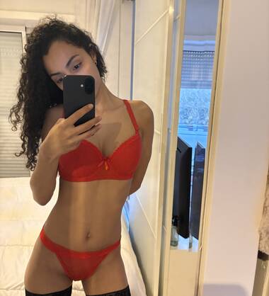 Mia