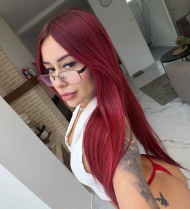 Maitê ruiva