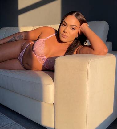 Julia Castro