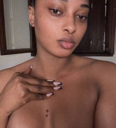 Malika006