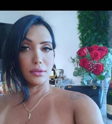 Milena lá bomba sexe