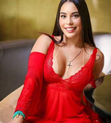 Leticia Super chaude