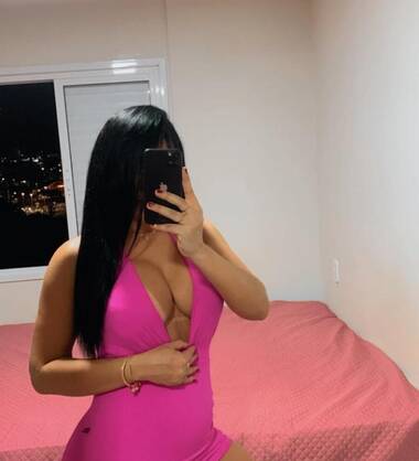 Safira Femme chaud