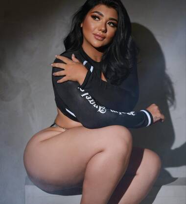 Valeria Caliente