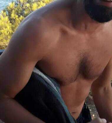 Sex without payment . Free