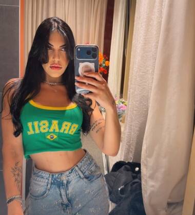 Mia