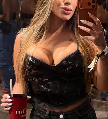 ALLANA ? Your Break of Pleasure and Affection