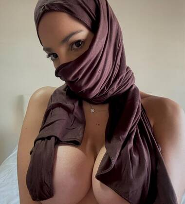 Une salope musulmane