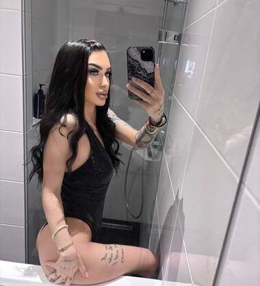 Simona