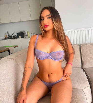 Zoe