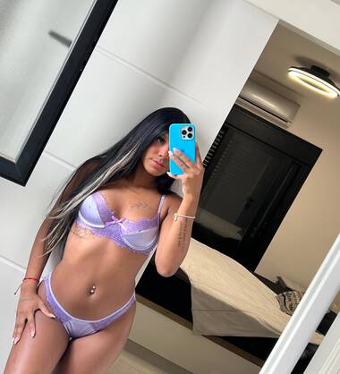 Mia
