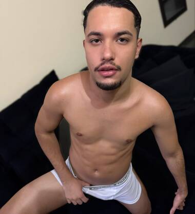 John avelar