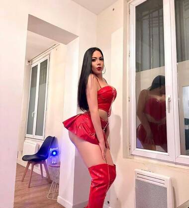 TOP RENATA
