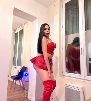 TOP RENATA
