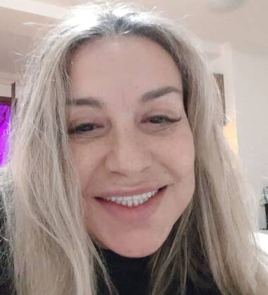 Lola en bruselas metro Louise