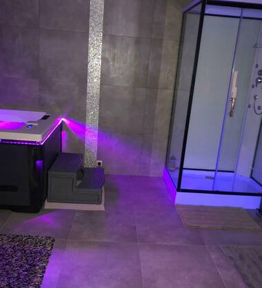 Bar l\'Xtase Zen Hôtesses champag