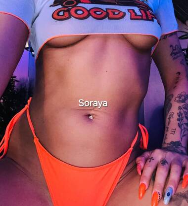 Bar l\'Xtase Zen Hôtesses champag