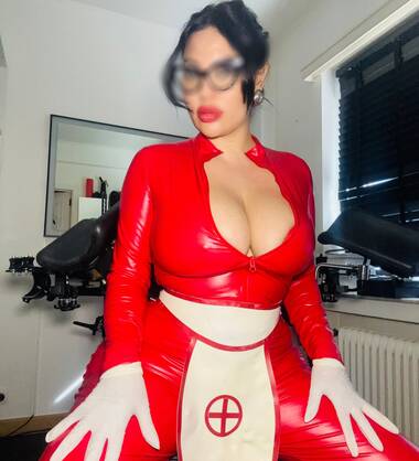 Mistress NAELLE