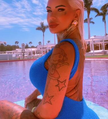 Laura bb