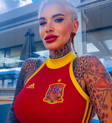 Laura bb