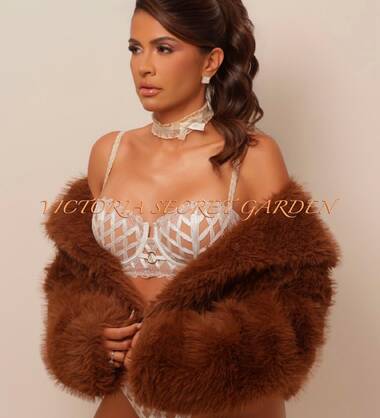 VICTORIA SECRET GARDEN