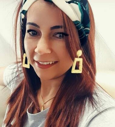 CARLA, AVEC BISOUS, FELACION