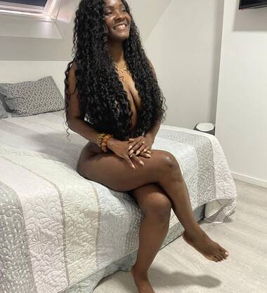 SHARON COLOMBIENE EXOTIQUE
