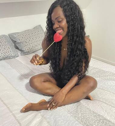 SHARON COLOMBIENE EXOTIQUE