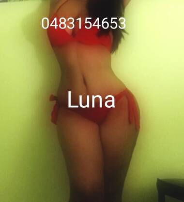 GROS SEINS 100% NATURELS.