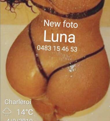 GROS SEINS 100% NATURELS.