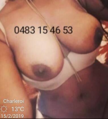 GROS SEINS 100% NATURELS.