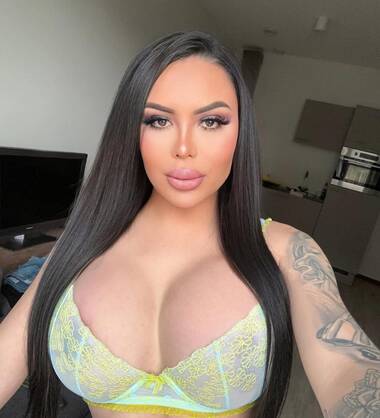 MOMMY HONEY