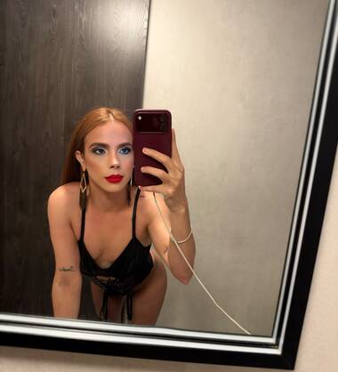 Mia