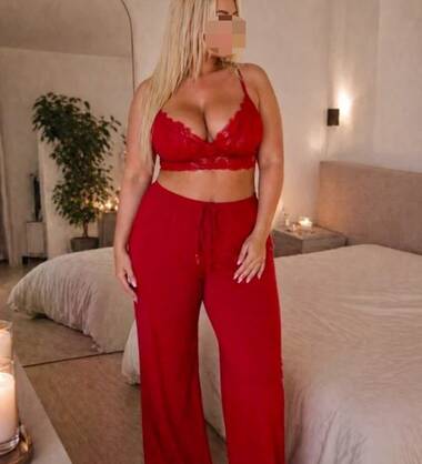 Alejandra Blondine