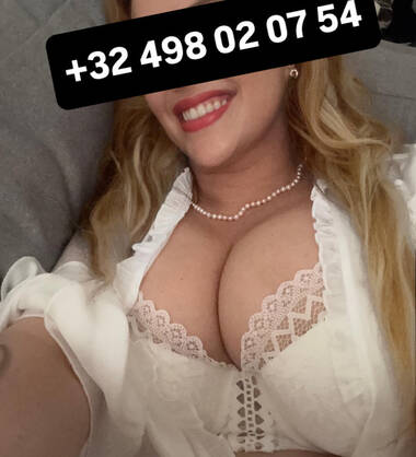 éjacule dans ma bouche