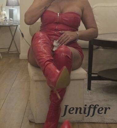 Jeniffer hot