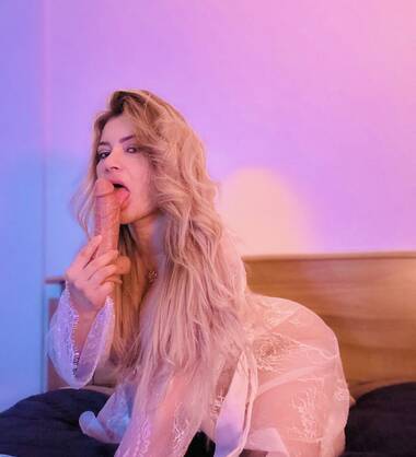 Blonde sexy a Namur