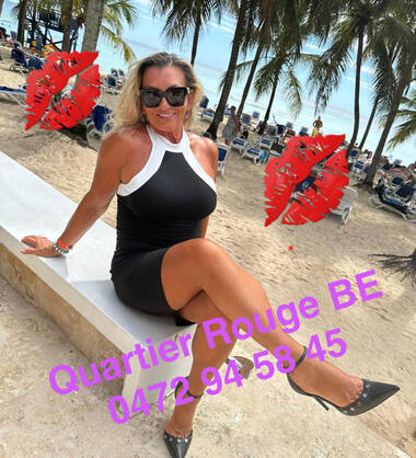 ILONA  MATURE - MILF