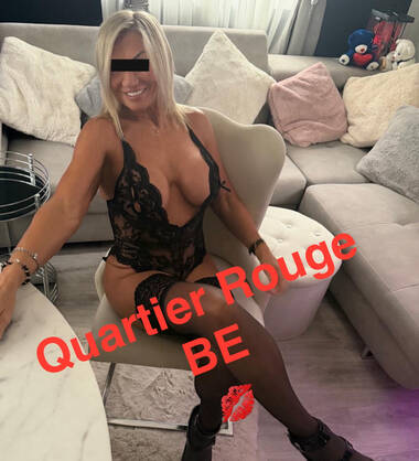 ILONA - BEAUTIFUL MATURE WOMAN